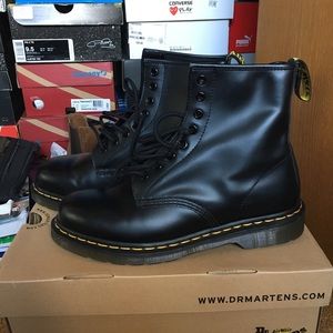 Doc martens size 8 men’s